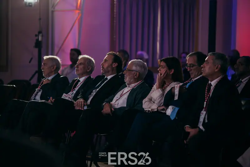 Conferência - Independência, Legitimidade e Confiança: O que se exige aos Reguladores hoje, fotografia 4 de 5